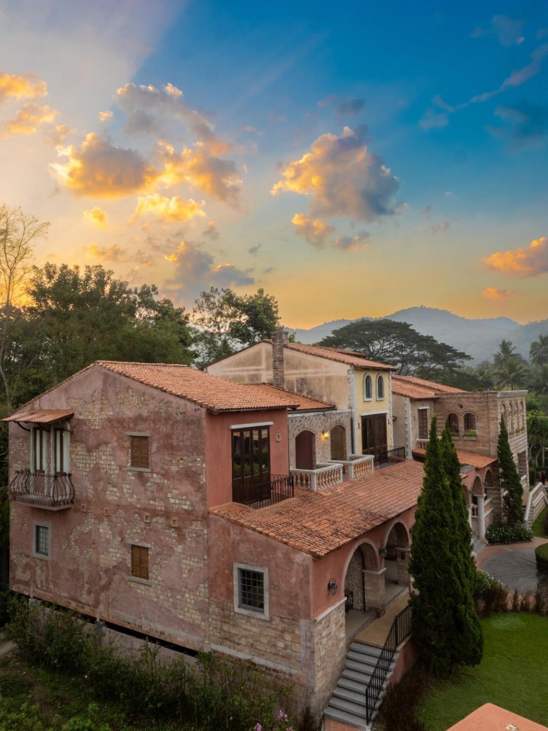 La Toscana Suan Phueng Exterior photo