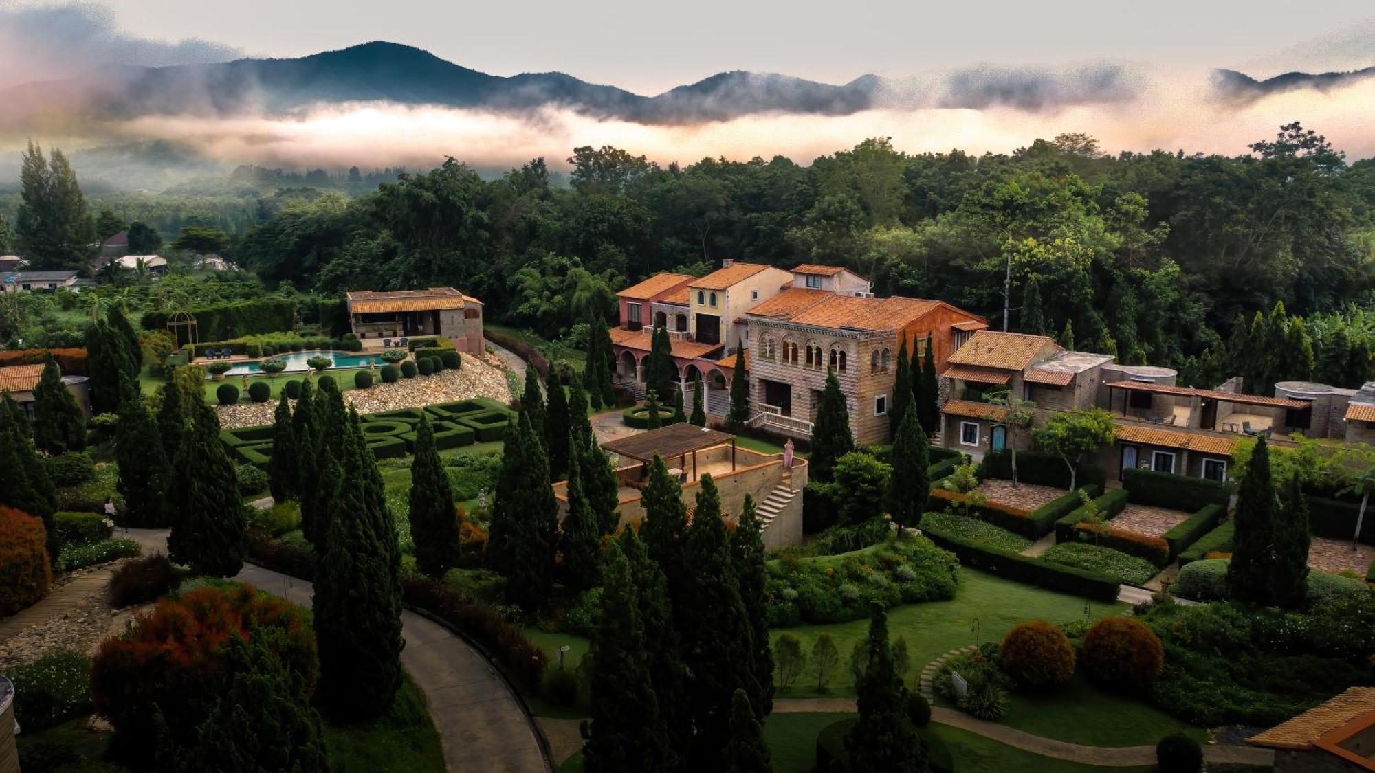 La Toscana Suan Phueng Exterior photo